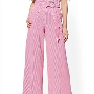 Paper bag waisted pants